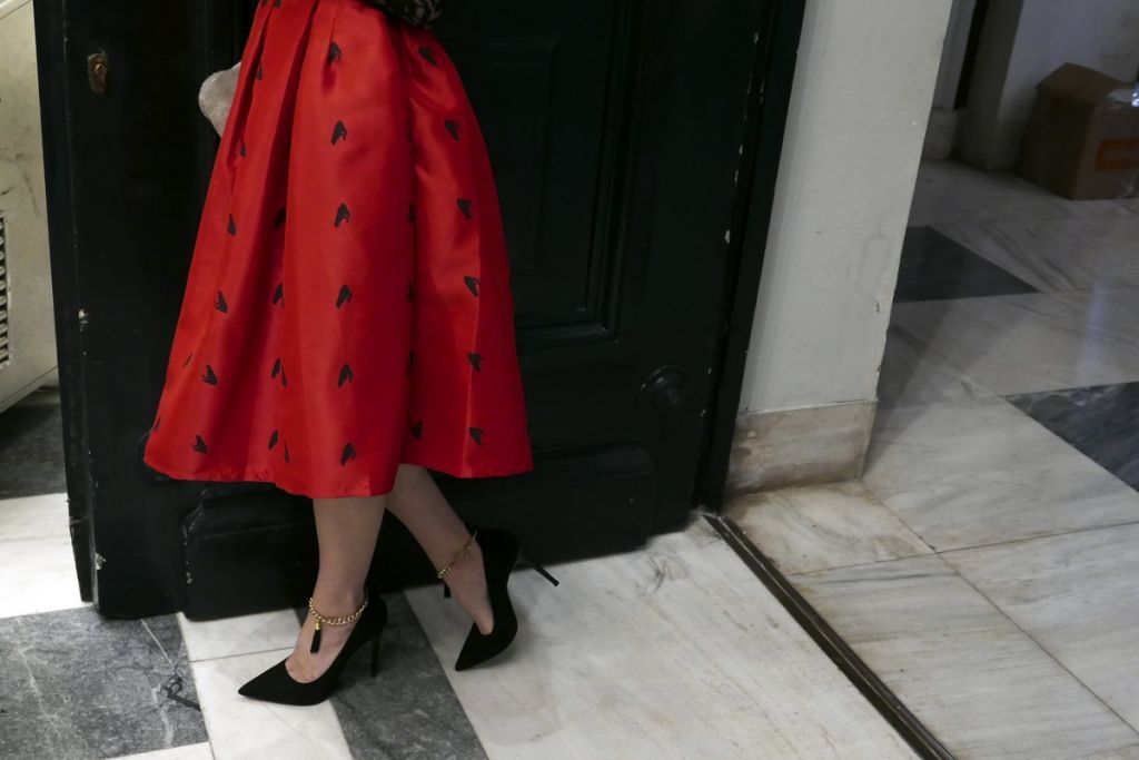 Νομοσχέδιο για το «upskirting» στη Γερμανία – Θα αποτελεί αξιόποινη πράξη