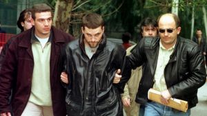 Κώστας Πάσσαρης : Ο διαβόητος κακοποιός που ζητά να επιστρέψει στην Ελλάδα