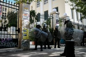 Σύνοδος Πρυτάνεων για ΑΣΟΕΕ: Η βία δεν έχει θέση στα πανεπιστήμια