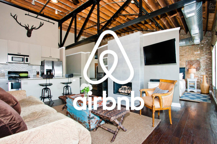 Airbnb : Βάζει φρένο στις ενοικιάσεις σπιτιών για πάρτι