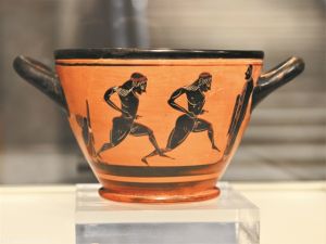 Επαναπατρίστηκε ο αρχαίος σκύφος του Σπύρου Λούη