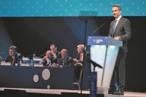 Κρίσιμο εξάμηνο για το Προσφυγικό