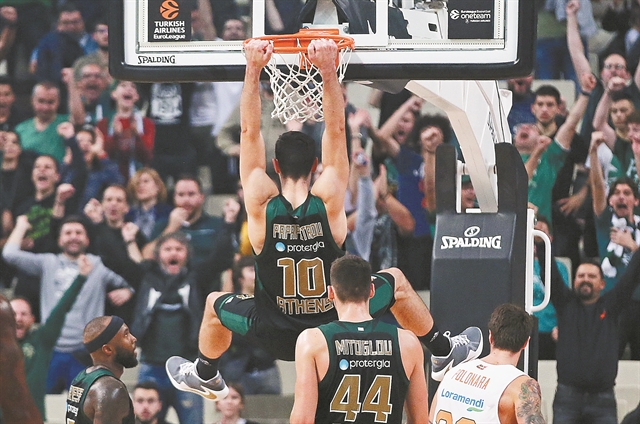 Απογειώθηκε με τον Πιτίνο