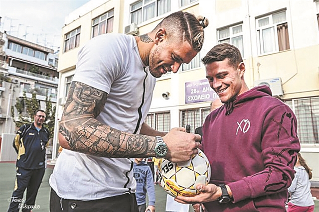 Το συμβολικό μήνυμα Κούτρη – Πασχαλάκη