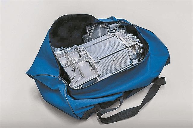 Ο ηλεκτροκινητήρας της VW χωράει σε μια τσάντα