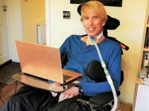 Ετοιμοθάνατος επιστήμονας γίνεται το πρώτο cyborg