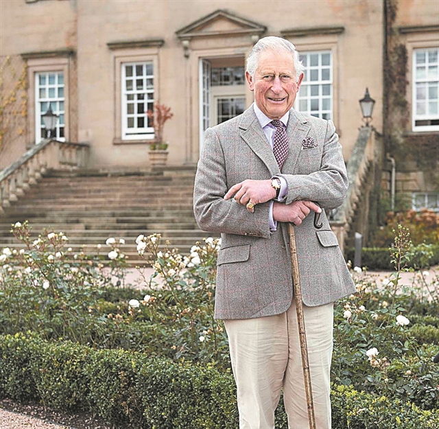 Ο Κάρολος και τα πλαστά έργα τέχνης