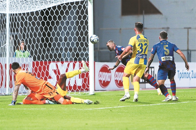 Πήρε βαθιά ανάσα