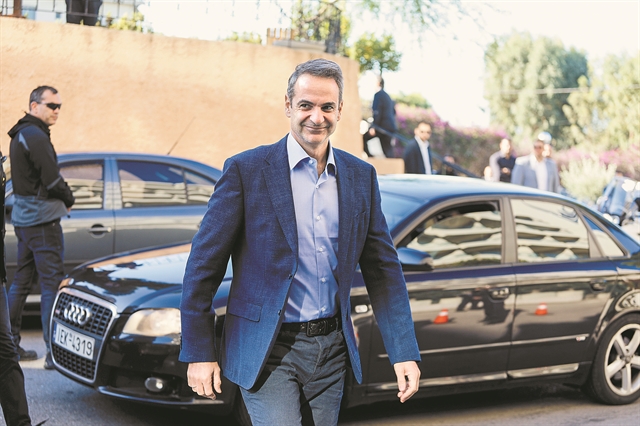 Βουλευτική ασπίδα για τις μετακινήσεις προσφύγων