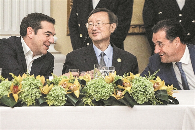 Οι δύο όψεις του Αλέξη Τσίπρα