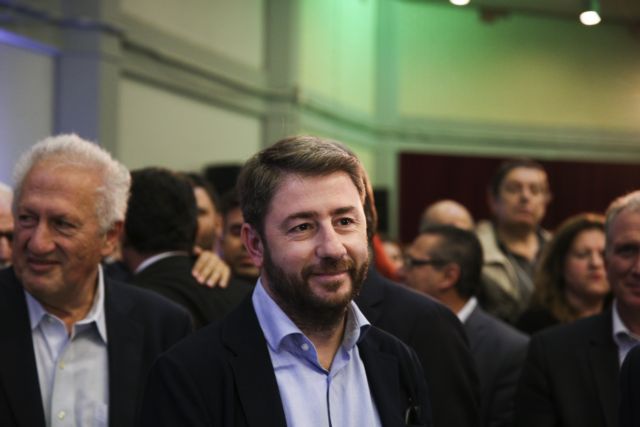 Ανδρουλάκης: Αυτό το συνέδριο δεν αρμόζει στην ιστορία του ΠΑΣΟΚ