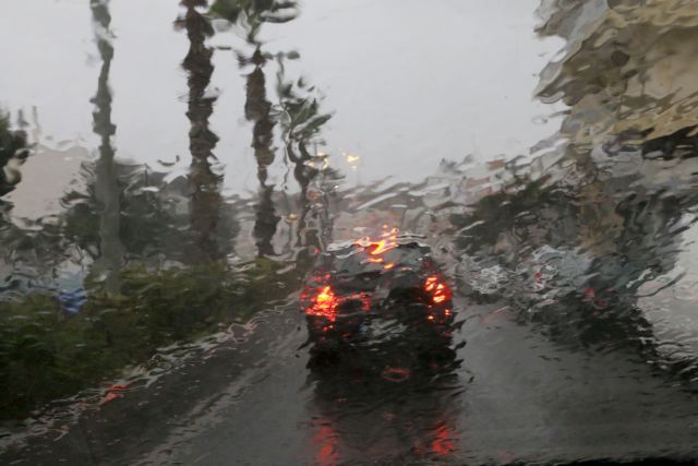 Βροχές και καταιγίδες σε πολλές περιοχές της χώρας
