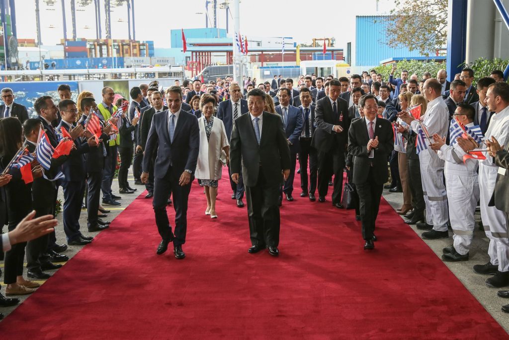 Μετά συζύγων στην Cosco  οι Μητσοτάκης και Σι Τζινπίνγκ