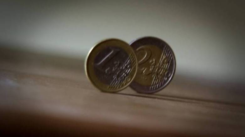 Παραμένουν μακριά ΔΝΤ και ΕΕ για την Ελλάδα