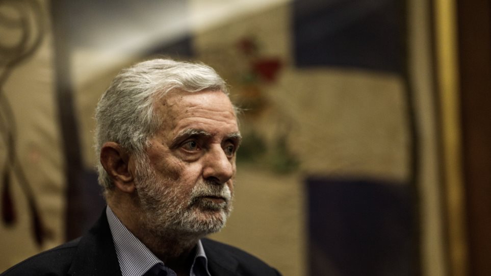 Δρίτσας : «Κάθε 6 μήνες βιάζουν παιδί στην Μόρια»