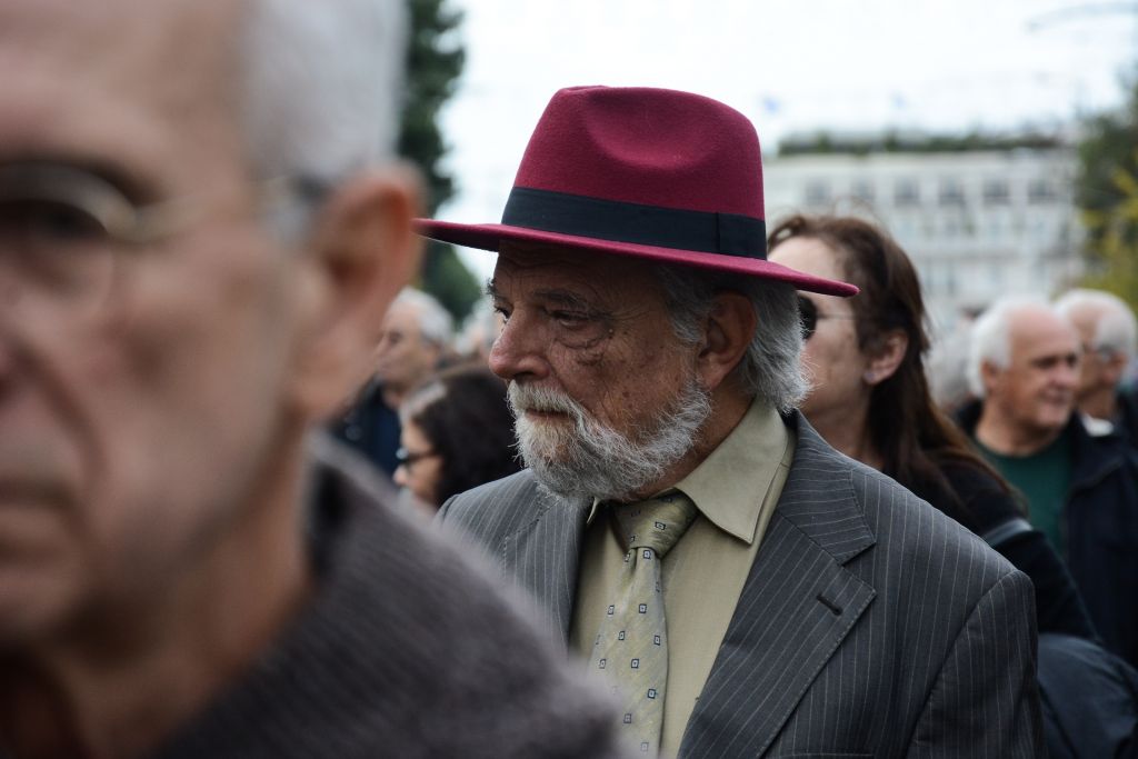 Συνταξιούχοι: Έρχεται μόνιμο μέρισμα – Το σχέδιο της κυβέρνησης