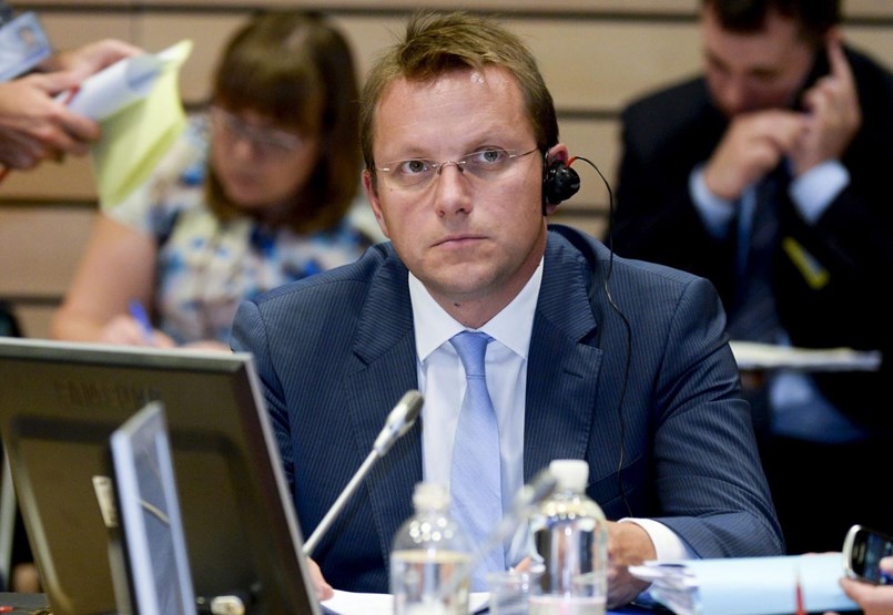 Ανδρουλάκης κατά του νέου υποψηφίου επιτρόπου της Ουγγαρίας