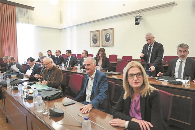 Θα καταθέσουν με «κουκούλα» «Κελέση» και «Σαράφης»