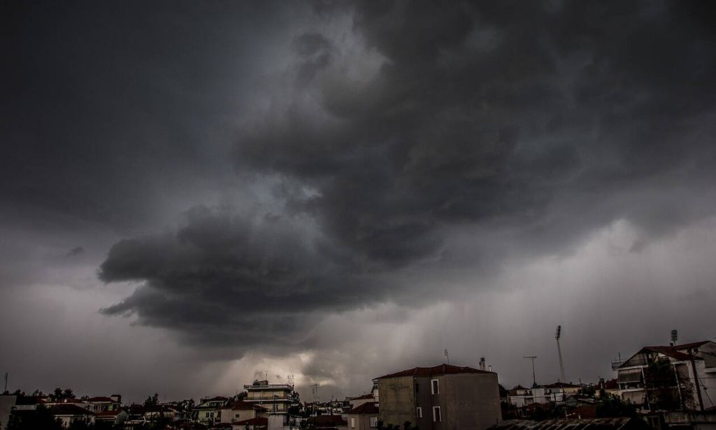«Γηρυόνης» : Καταιγίδες, θυελλώδεις ανέμοι και πτώση θερμοκρασίας από την Κυριακή