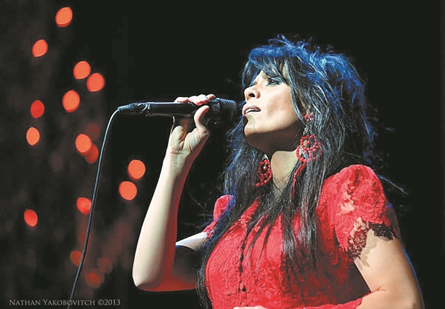 «Η Αλεξίου είναι η μεγαλύτερη φωνή»