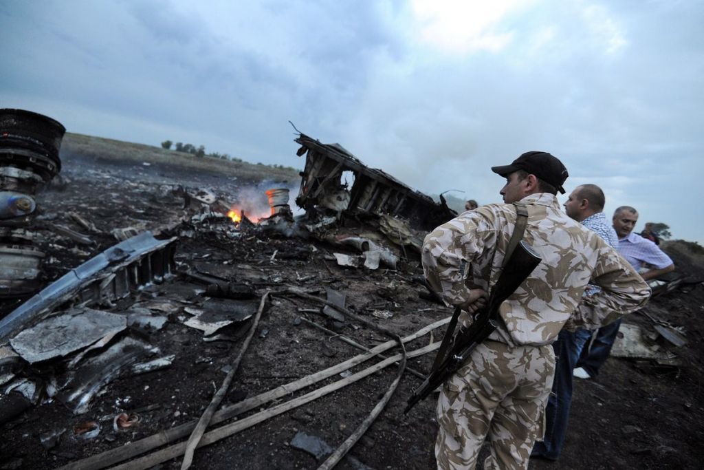 Πτήση MH17: Νέοι διάλογοι ενοχοποιούν τη Ρωσία για την αεροπορική τραγωδία
