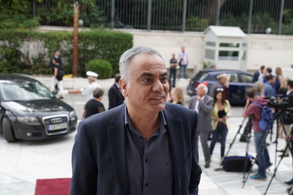 Σκουρλέτης κατά κυβέρνησης : Αυταρχισμός η δικαιολόγηση της αστυνομικής βίας κατά φοιτητών