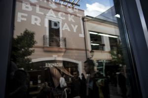Black Friday : Δείτε τι συμβαίνει σήμερα σε Ελλάδα και εξωτερικό