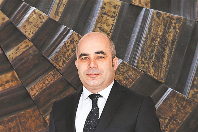 Δεν πέφτουν άλλο τα επιτόκια