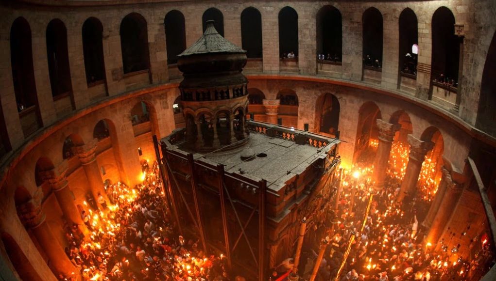 Αντωνία Μοροπούλου : Ιδιαίτερη και μοναδική στιγμή το άνοιγμα του Παναγίου Τάφου