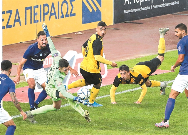 Συνάντησε ξανά τον κακό της εαυτό