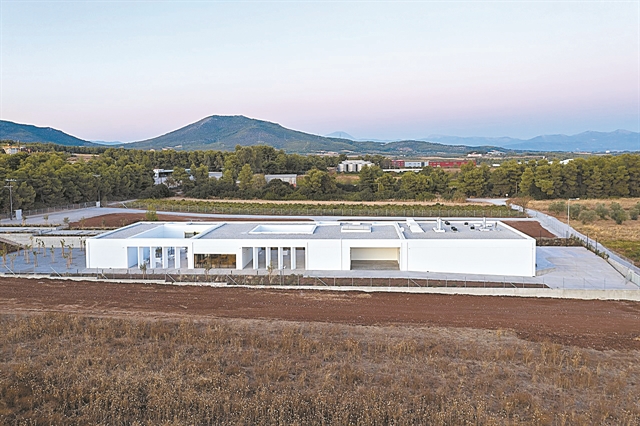 Δύσκολη η εξοικείωση των Ελλήνων με την καύση