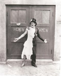 Το αβγό της Βαϊμάρης