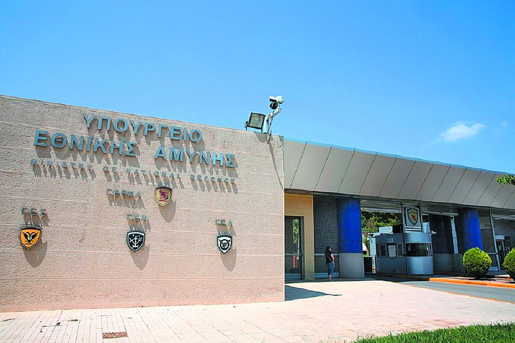 Οκτώ ερωτήματα ζητούν απαντήσεις