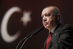 Ερντογάν : Καταγγέλλει τις ΗΠΑ για τη συμφωνία απόσυρσης των Κούρδων