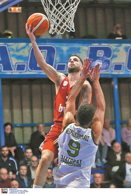 ΧΟΡΕΥΕ ΤΖΑΖ ΣΤΟ ΑΙΓΑΛΕΩ