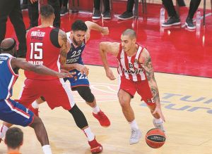 Ομάδα σε νευρική κρίση