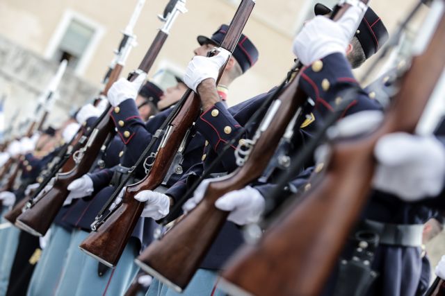 Ποιες μονάδες θα στελεχώσουν οι 2.000 επαγγελματίες οπλίτες στις Ενοπλες Δυνάμεις