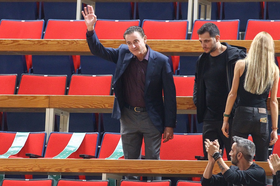 Αποθεώθηκε ο Πιτίνο στην επιστροφή του στο ΟΑΚΑ