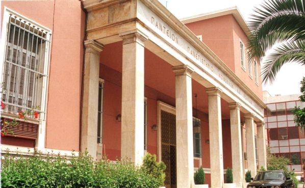 Πάντειο: Συνεχίζουν την κατάληψη οι φοιτητές