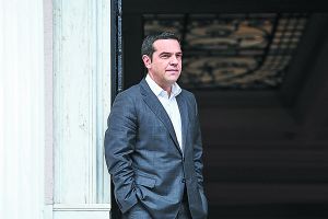 Ισορροπίες από Τσίπρα με όργανο – μαμούθ