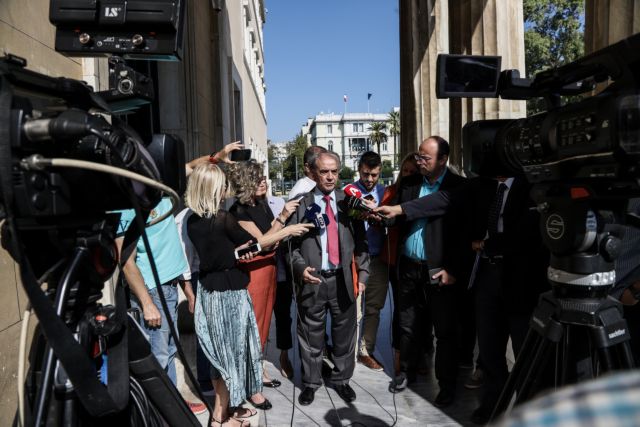 ΣΥΡΙΖΑ: Αυταρχική η απαγόρευση δηλώσεων του Τσοβόλα στα τηλεοπτικά μέσα στη Βουλή