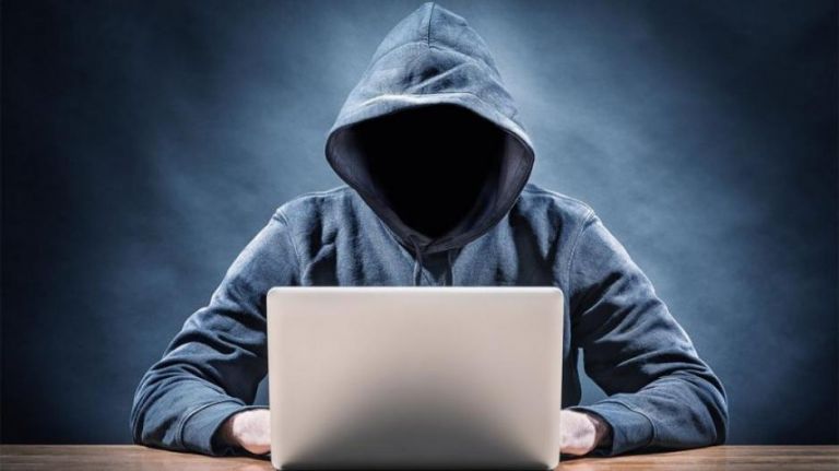 Προειδοποίηση FBI : Ευάλωτες στους χάκερ οι Smart TV | tanea.gr