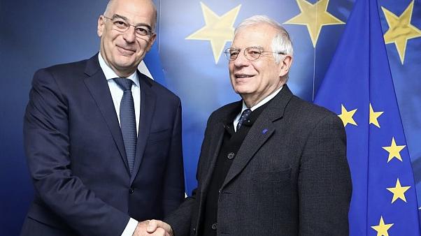 Συνάντηση Δένδια-Μπορέλ: Στο επίκεντρο η συμφωνία Τουρκίας – Λιβύης