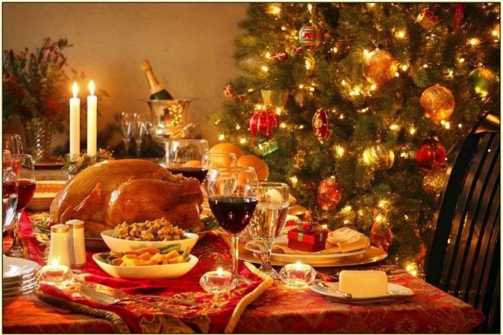 Χριστουγεννιάτικο τραπέζι : Ελαφρά μειωμένες οι τιμές στα σούπερ μάρκετ
