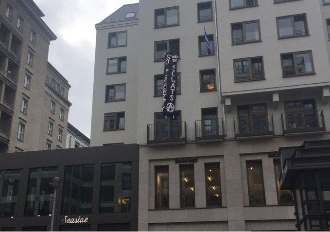 Έληξε η κατάληψη στο ελληνικό Προξενείο του Βερολίνου