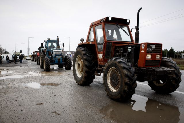 Καρδίτσα – Φάρσαλα: Κακοκαιρία και αστυνομία… μπλόκαραν το μπλόκο αγροτών