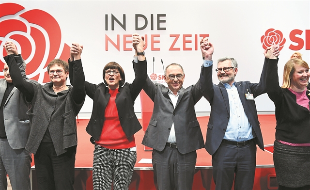 Νέα ηγεσία, νέα αρχή και παλιά προβλήματα