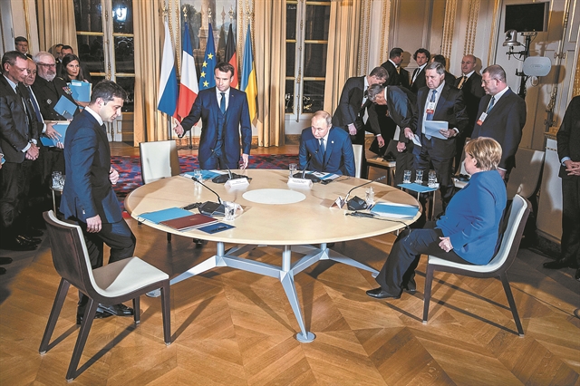 Ψυχρότητα μέχρι τέλους στο τραπέζι της «Νορμανδίας»