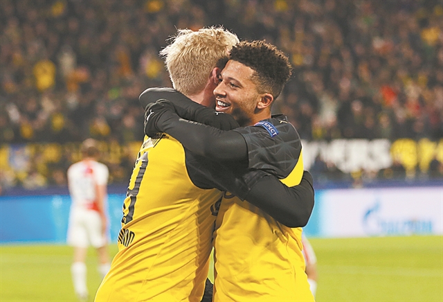 Οι Γερμανοί συνεχίζουν με… Σάντσο