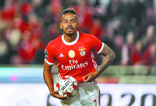 κι αλλο τριποντο για την Μπενφίκα